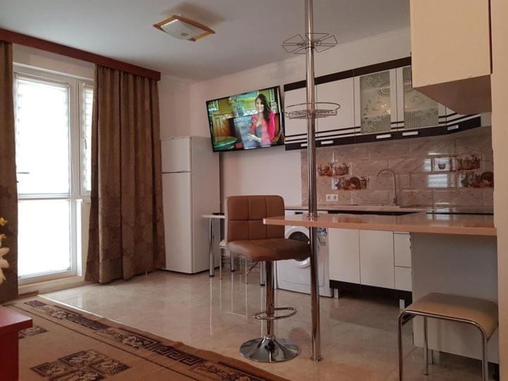 Hotel Confort Drochia Kültér fotó