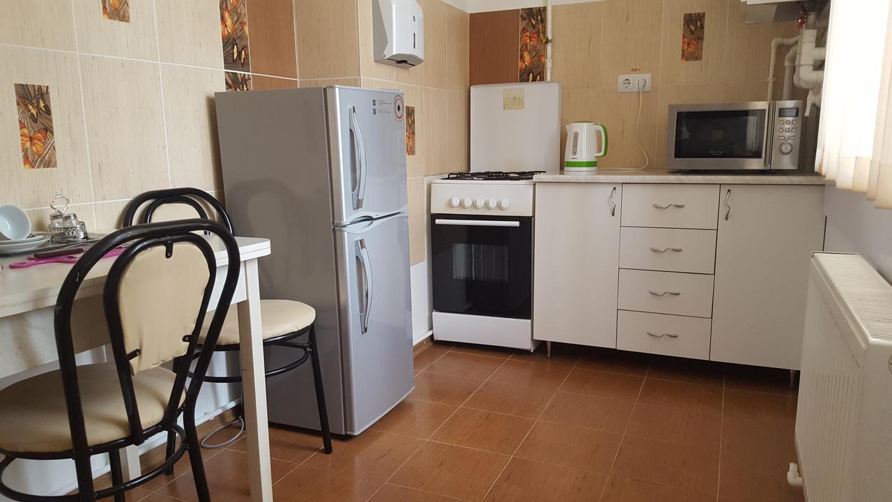 Hotel Confort Drochia Kültér fotó